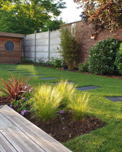 Comment entretenir son jardin soi-même sur le Bassin d’Arcachon ? Les 5 gestes essentiels - Eau Zen Design